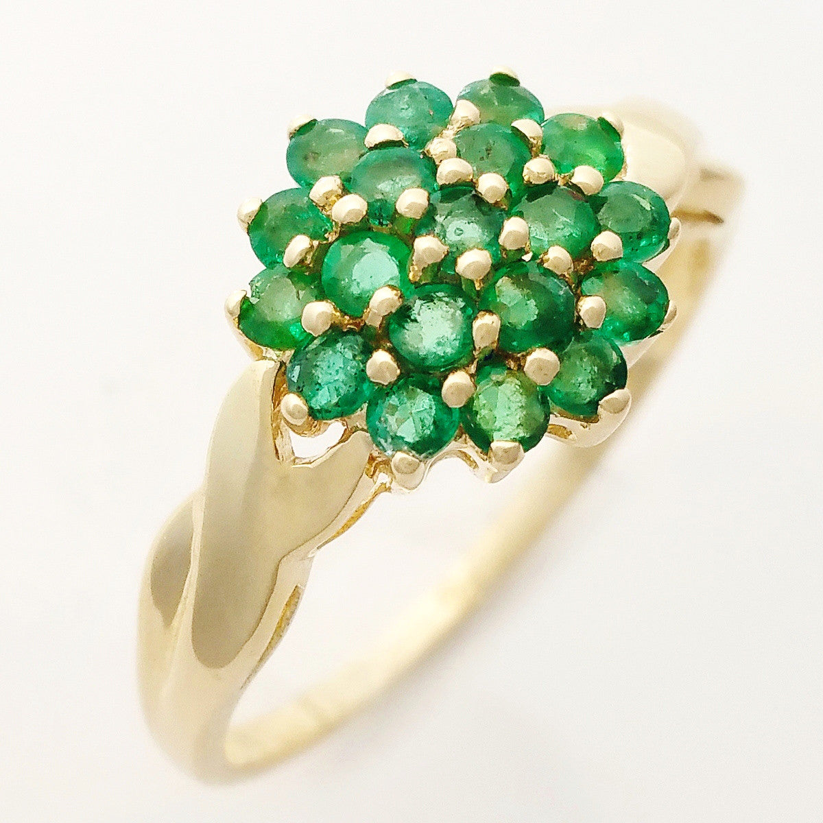 HANDMADE 9K SOLID YELLOW GOLD NATURAL 19 EMERALD CLUSTER RING.
