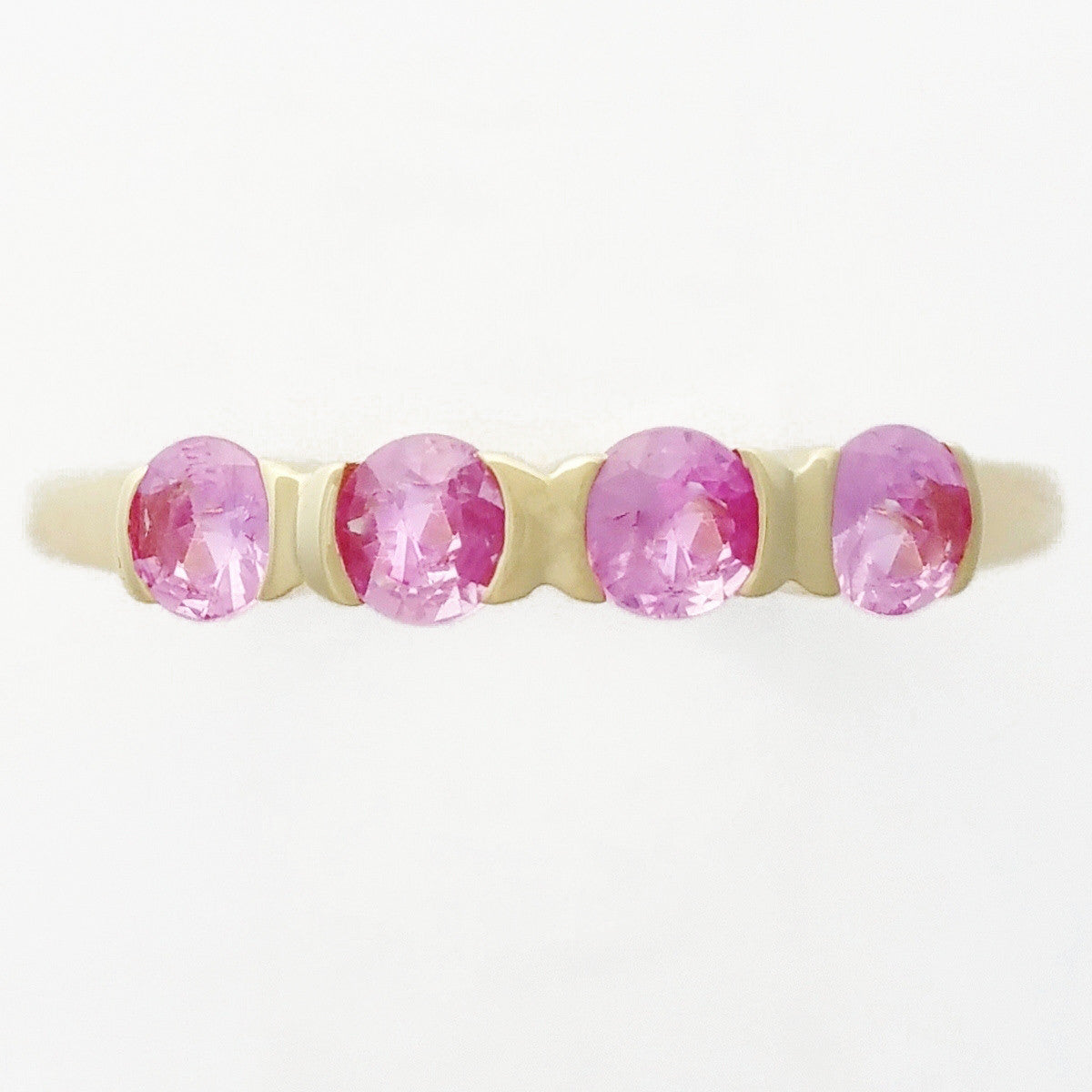 9K SOLID YELLOW GOLD 0.50CT NATURAL PINK SAPPHIRE 4 STONE RING.