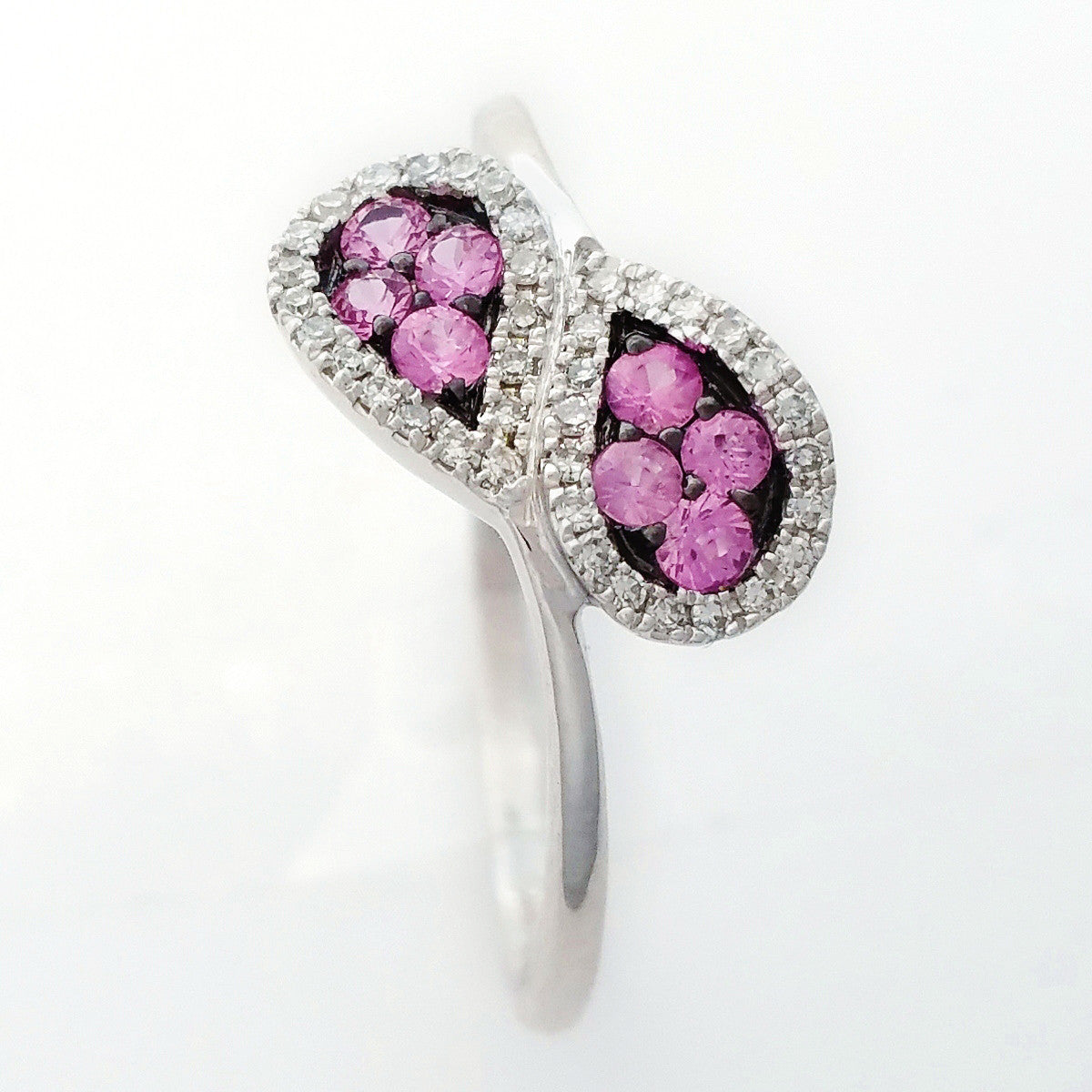 9K SOLID WHITE GOLD NATURAL 8 PINK SAPPHIRE & 38 DIAMOND RING.