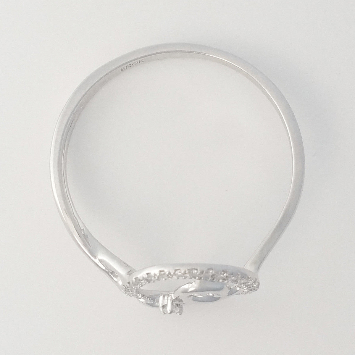 9K SOLID WHITE GOLD NATURAL DIAMOND HALO RING WITH 25 DIAMONDS.