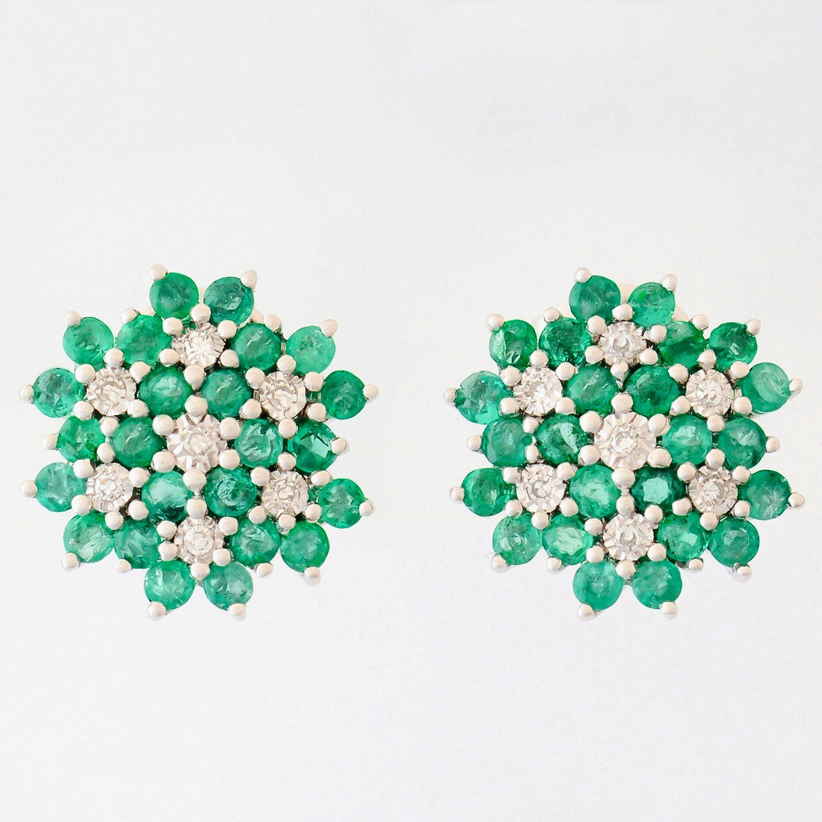 9K SOLID WHITE GOLD 1.00CT NATURAL EMERALD CLUSTER EARRINGS WITH 14 DIAMONDS.