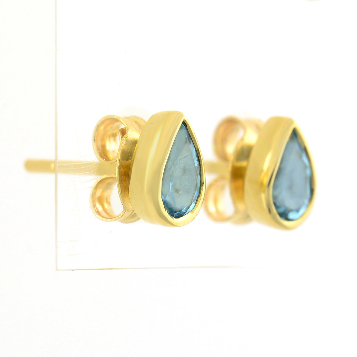 9K SOLID GOLD 0.40CT NATURAL SWISS BLUE TOPAZ TEARDROP STUD EARRINGS.