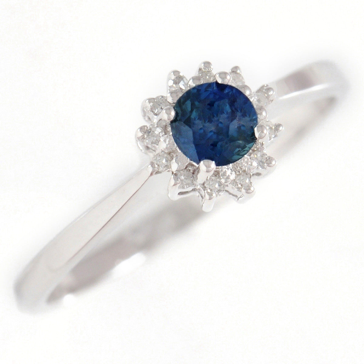 9K SOLID WHITE GOLD 0.40CT NATURAL SAPPHIRE HALO RING WITH 12 DIAMONDS.