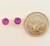 9K SOLID GOLD 0.91CT NATURAL PURPLE AMETHYST STUD EARRINGS.