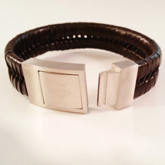 MEN'S BROWN BRAIDED COW HIDE LEATHER BRACELET WITH BRUSHED STAINLESS STEEL CLASP