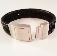 MEN'S BLACK BRAIDED COW HIDE LEATHER BRACELET WITH BRUSHED STAINLESS STEEL CLASP