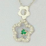 9K SOLID WHITE GOLD 45CM NECKLACE WITH NATURAL EMERALD AND 25 DIAMOND PENDANT.