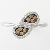 9K SOLID WHITE GOLD 8 NATURAL CHAMPAGNE DIAMOND & 38 WHITE DIAMOND RING.