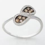 9K SOLID WHITE GOLD 8 NATURAL CHAMPAGNE DIAMOND & 38 WHITE DIAMOND RING.