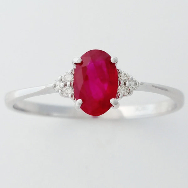 9K SOLID WHITE GOLD 0.60CT NATURAL OVAL RUBY RING WITH 6 DIAMONDS.