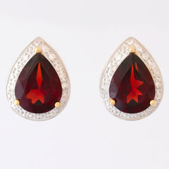 9K SOLID GOLD 4.30CT NATURAL PEAR CUT GARNET EARRINGS WITH EIGHT DIAMONDS.