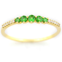 9K SOLID GOLD 0.30CT NATURAL GREEN GARNET RING WITH 12 DIAMONDS.