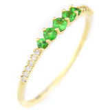 9K SOLID GOLD 0.30CT NATURAL GREEN GARNET RING WITH 12 DIAMONDS.