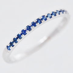 9K SOLID WHITE GOLD 0.20CT NATURAL BLUE SAPPHIRE HALF ETERNITY BAND RING.